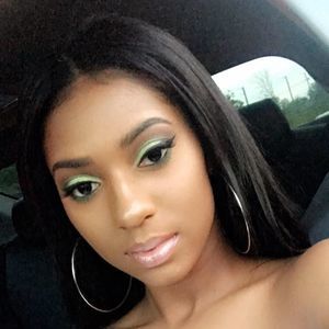 Meet your Posher, Keyana